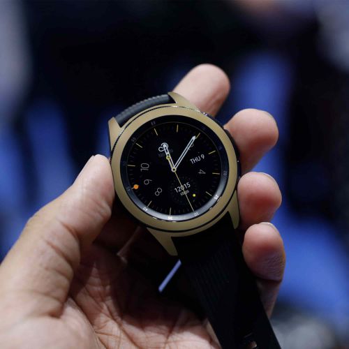 Samsung_Galaxy Watch 42mm_Matte_Gold_4